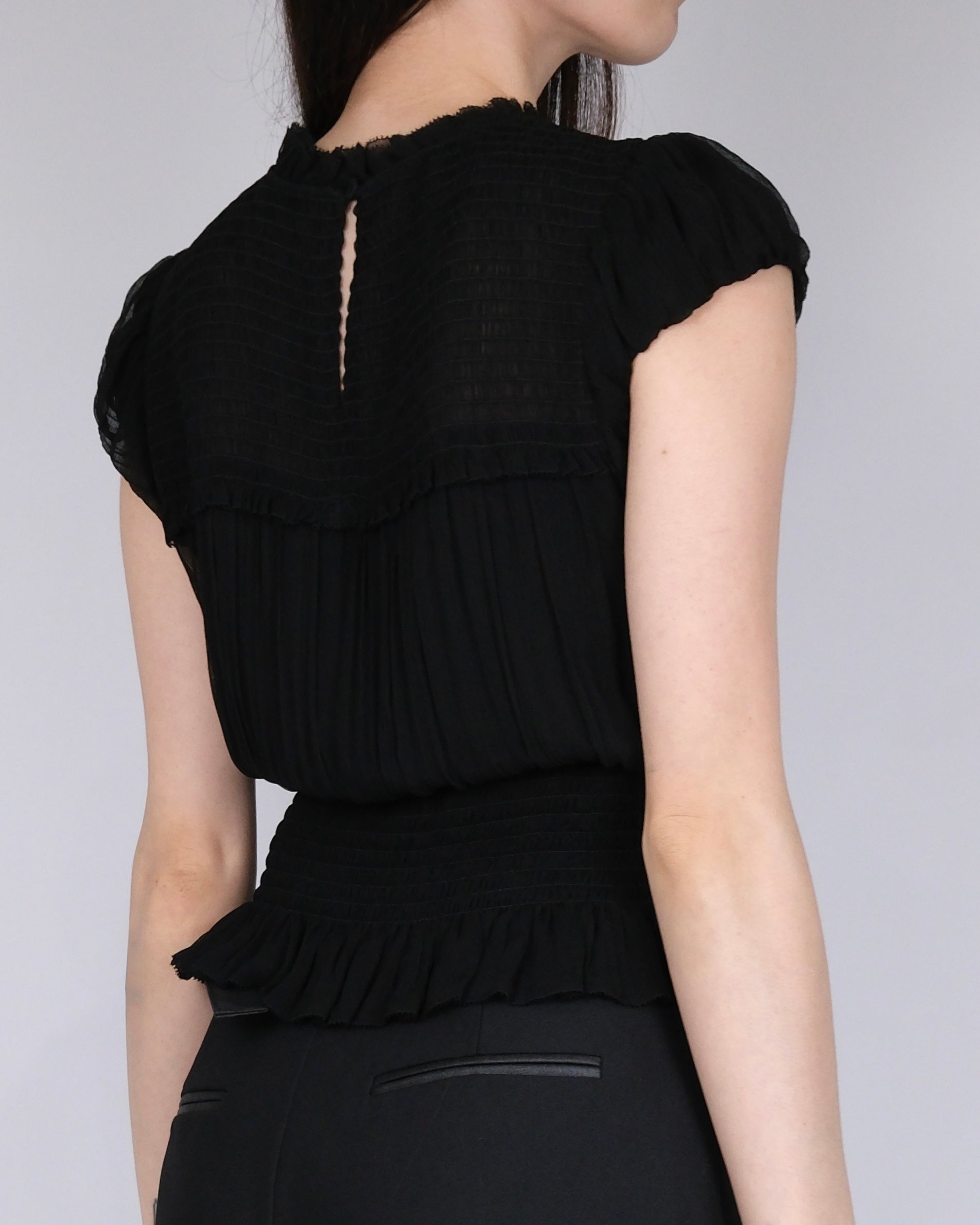 SILENT DISCIPLINE BLOUSE — BLACK