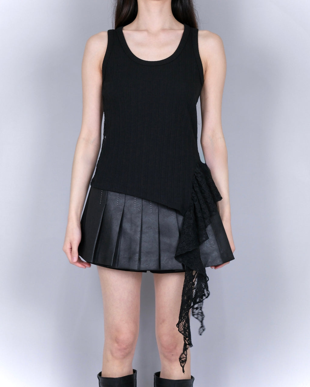 OPEN SECRET TANK TOP — BLACK