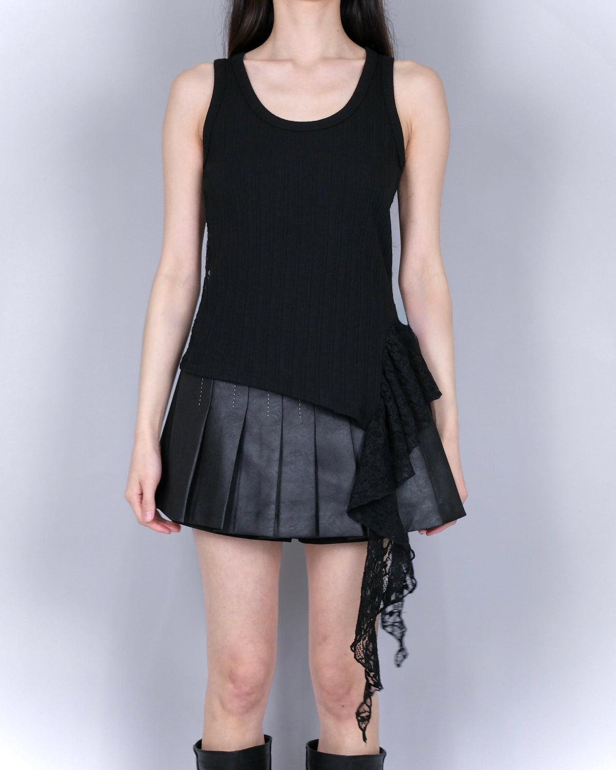 OPEN SECRET TANK TOP — BLACK
