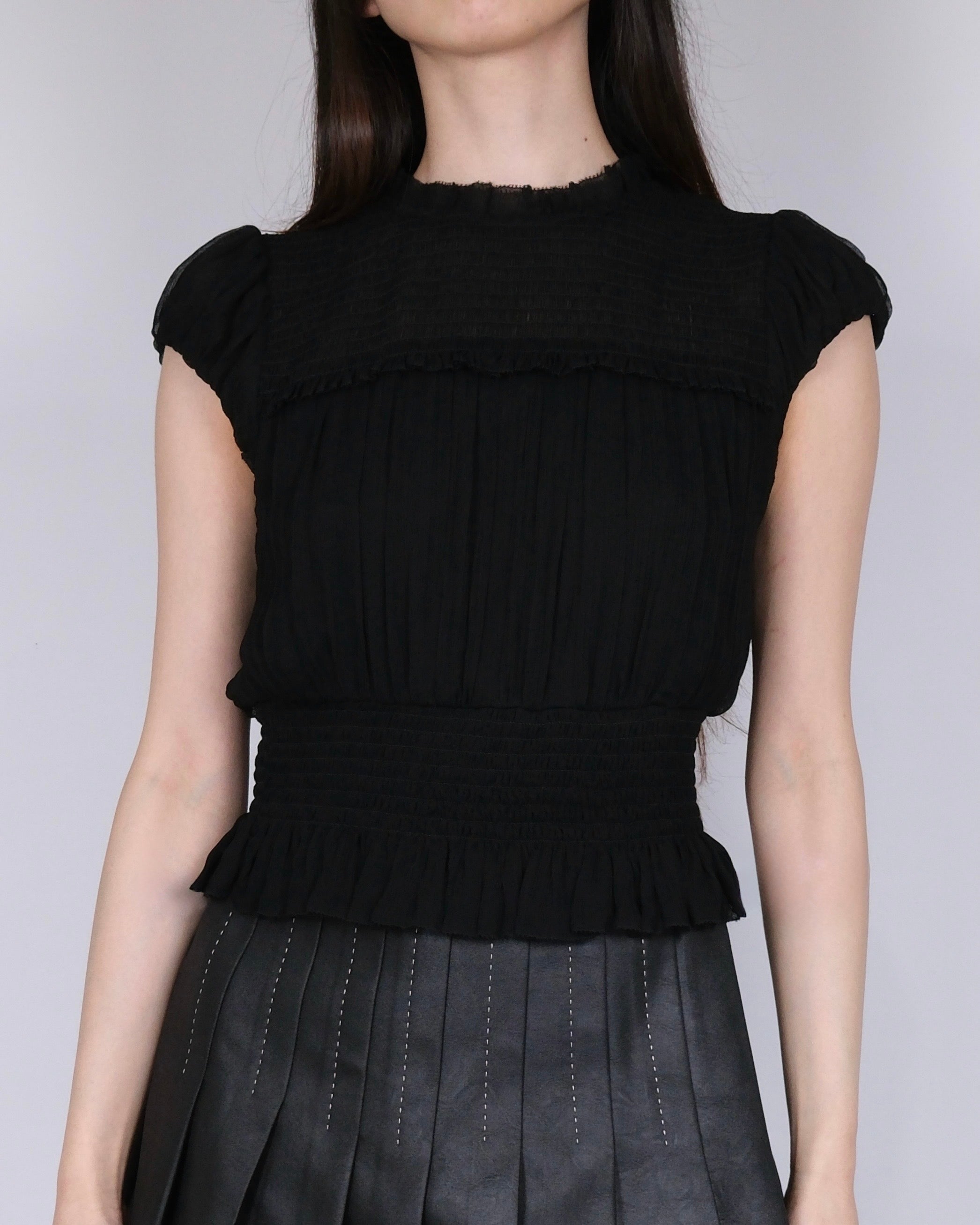 SILENT DISCIPLINE BLOUSE — BLACK