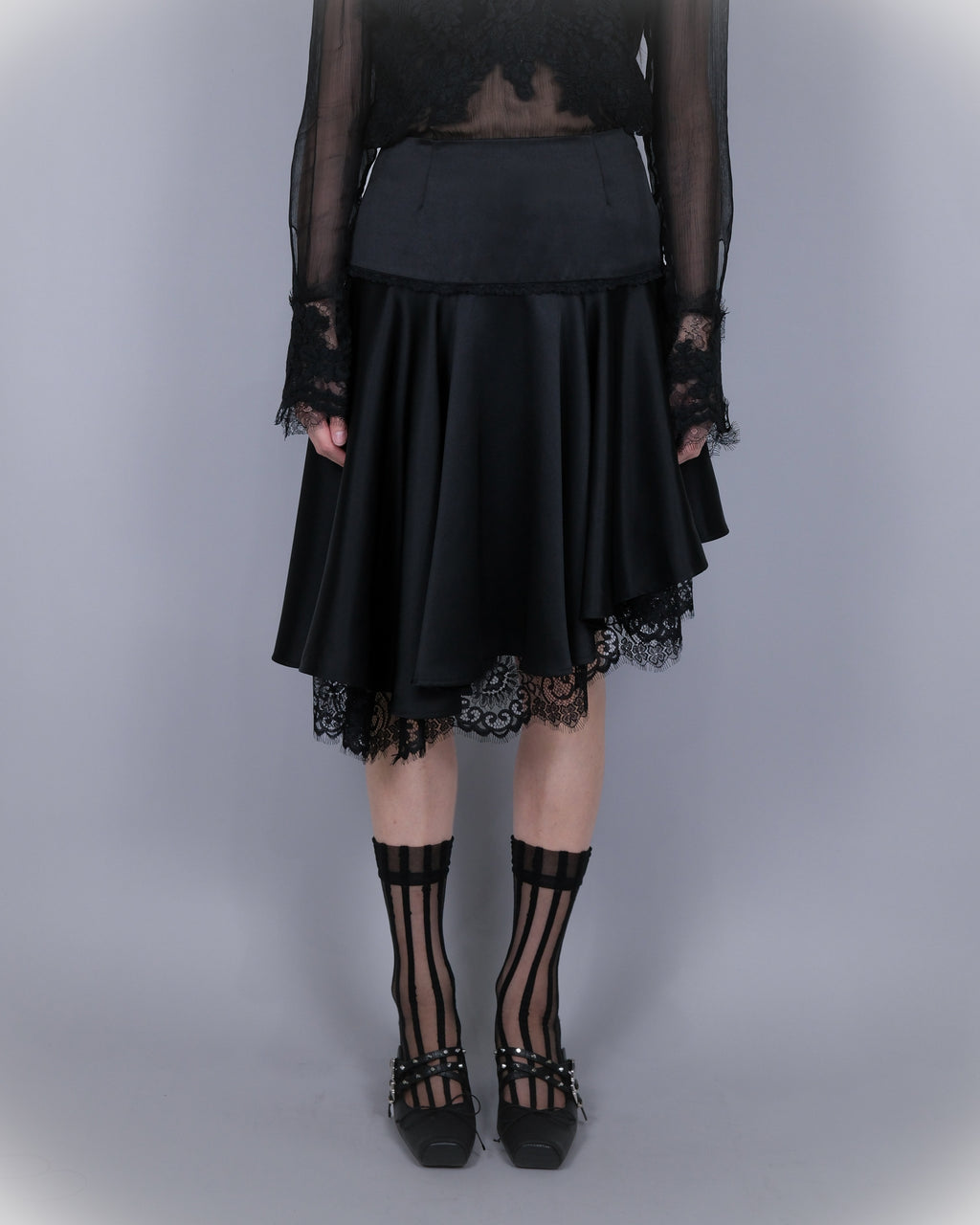 MIDNIGHT ALLURE MIDI SKIRT