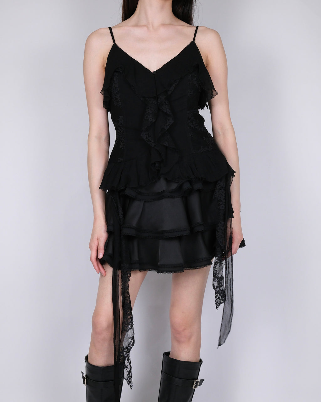 FATAL BLOOM CAMI — BLACK