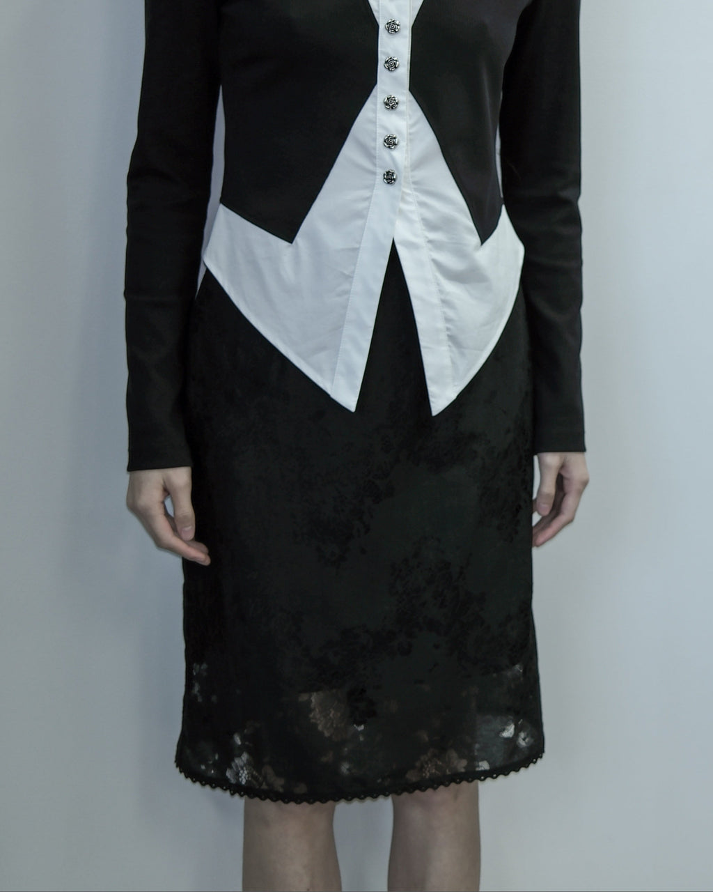 SHADOW LACE MIDI SKIRT