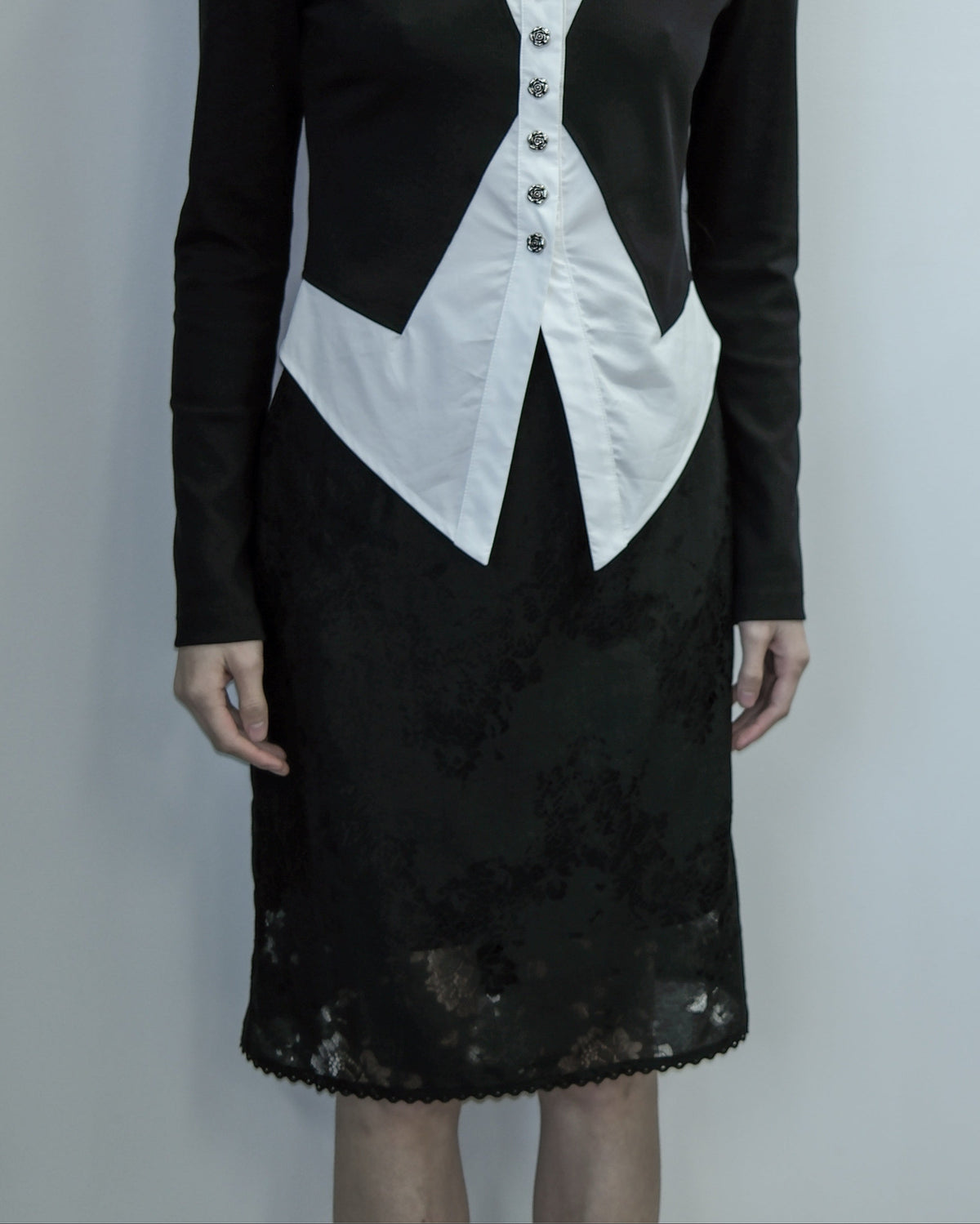 SHADOW LACE MIDI SKIRT