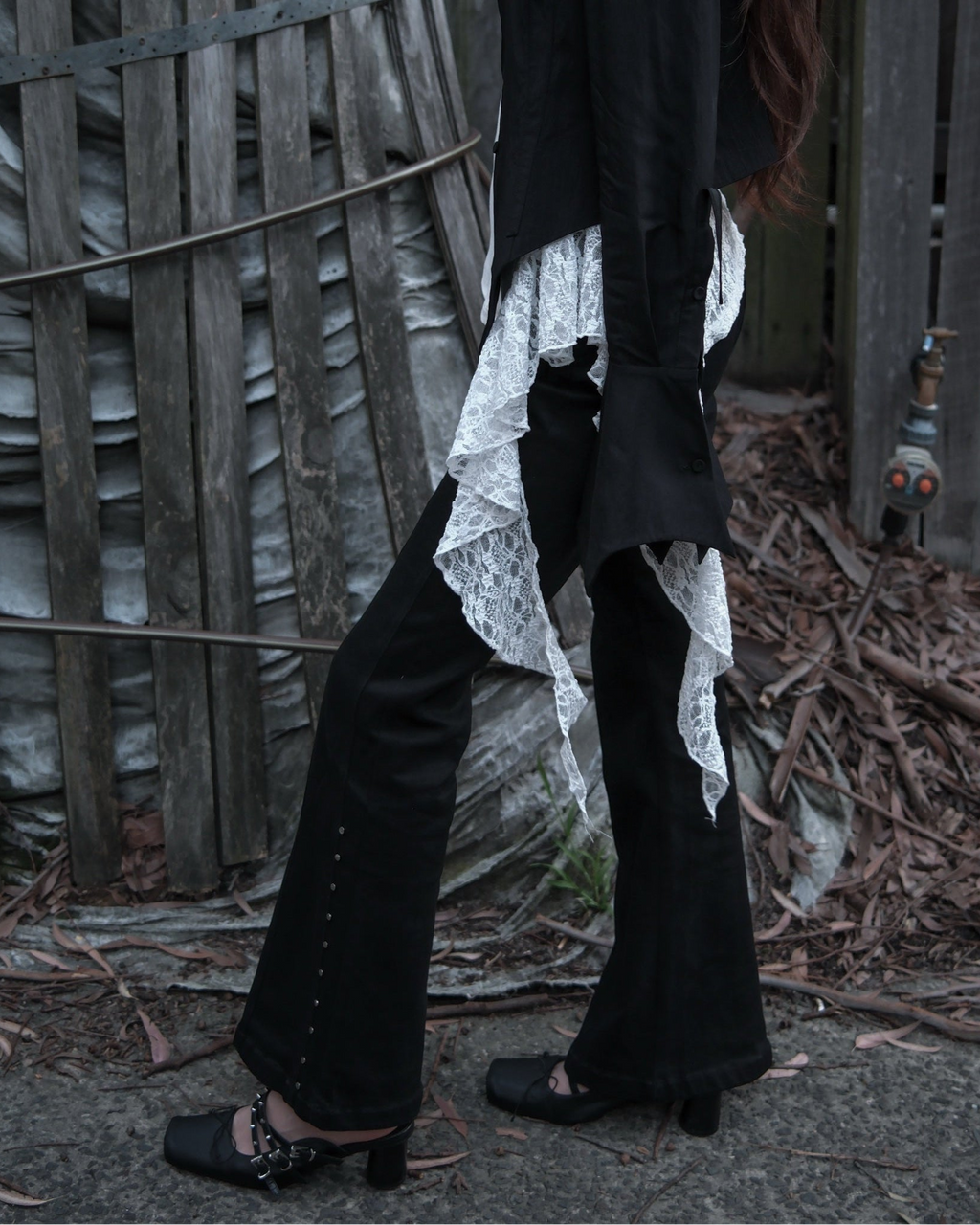 NIGHT WALK FLARE JEANS